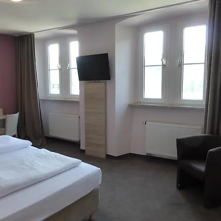 호텔 Rheinhotel Zur Krone 2*