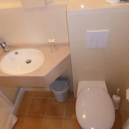 Rheinhotel Zur Krone 보파르트